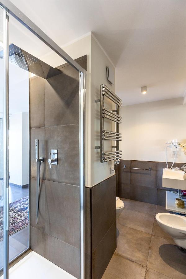 Penthouse With A Panoramic Rooftop In Trastevere With Seasonally Jacuzzi Roma Eksteriør bilde